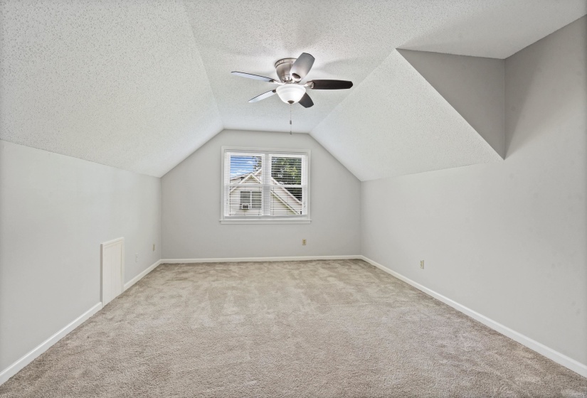 461 DOVE VALLEY DR, Collierville, Tennessee 38017, 4 Bedroom Bedrooms, 8 Room Rooms,2 BathroomBathrooms,Residential,For Sale,DOVE VALLEY,0,10224930