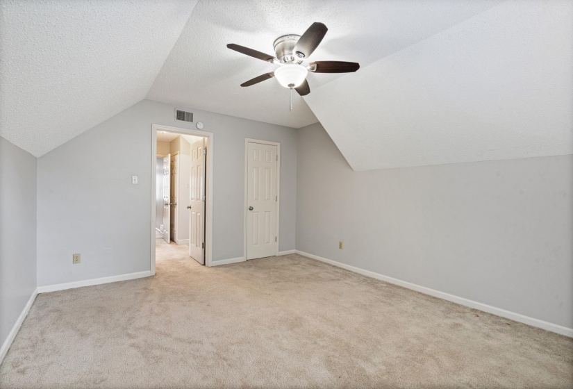 461 DOVE VALLEY DR, Collierville, Tennessee 38017, 4 Bedroom Bedrooms, 8 Room Rooms,2 BathroomBathrooms,Residential,For Sale,DOVE VALLEY,0,10224930