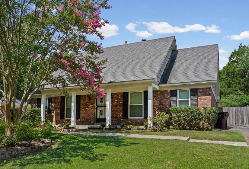 461 DOVE VALLEY DR, Collierville, Tennessee 38017, 4 Bedroom Bedrooms, 8 Room Rooms,2 BathroomBathrooms,Residential,For Sale,DOVE VALLEY,0,10224930