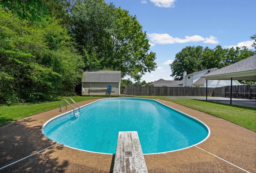 461 DOVE VALLEY DR, Collierville, Tennessee 38017, 4 Bedroom Bedrooms, 8 Room Rooms,2 BathroomBathrooms,Residential,For Sale,DOVE VALLEY,0,10224930