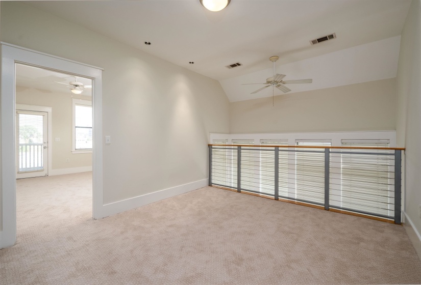 692 MARINA COTTAGE DR, Memphis, Tennessee 38103, 2 Bedrooms Bedrooms, 6 Rooms Rooms,2.1 BathroomsBathrooms,Residential,For Sale,MARINA COTTAGE,10224941