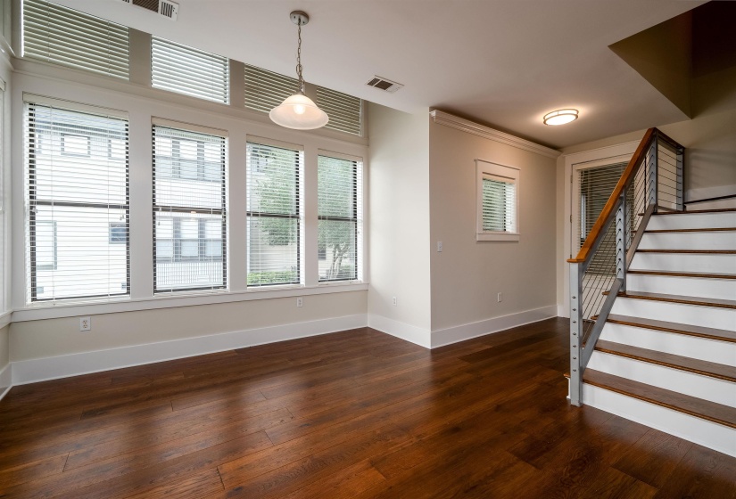 692 MARINA COTTAGE DR, Memphis, Tennessee 38103, 2 Bedrooms Bedrooms, 6 Rooms Rooms,2.1 BathroomsBathrooms,Residential,For Sale,MARINA COTTAGE,10224941