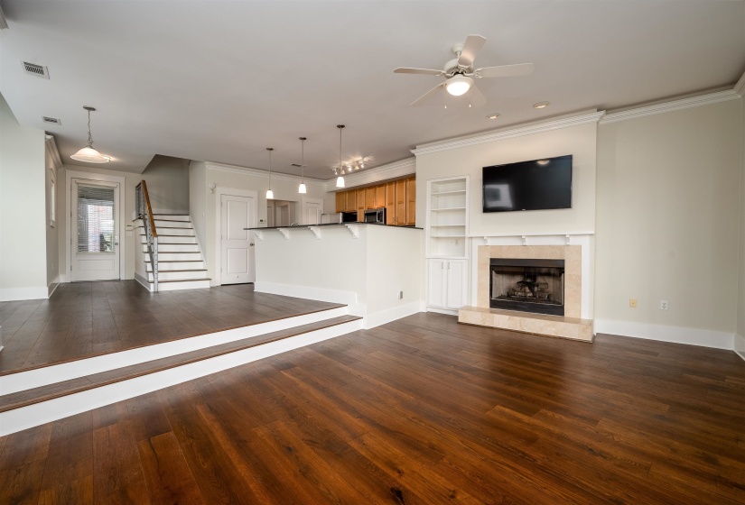 692 MARINA COTTAGE DR, Memphis, Tennessee 38103, 2 Bedrooms Bedrooms, 6 Rooms Rooms,2.1 BathroomsBathrooms,Residential,For Sale,MARINA COTTAGE,10224941