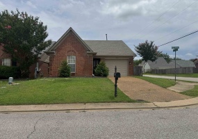 2818 MISTY BRIAR CV, Memphis, Tennessee 38002, 3 Bedrooms Bedrooms, 5 Rooms Rooms,2 BathroomsBathrooms,Residential,For Sale,MISTY BRIAR,10224943