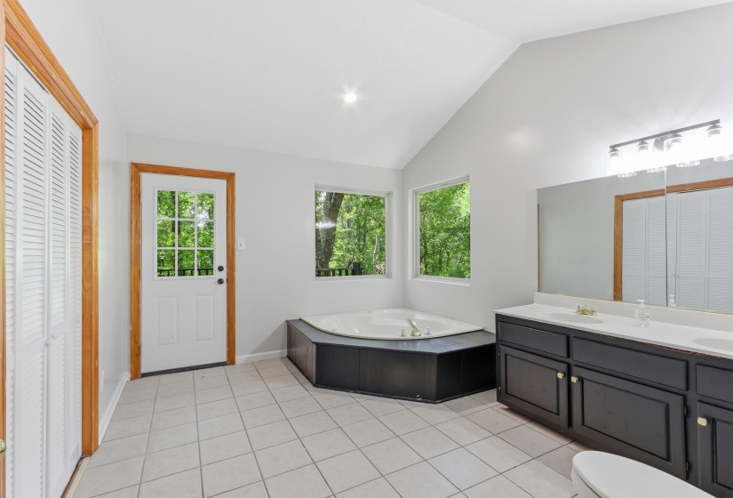 1000 EWELL RD, Moscow, Tennessee 38057, 2 Bedrooms Bedrooms, 5 Rooms Rooms,2 BathroomsBathrooms,Residential,For Sale,EWELL,10224952