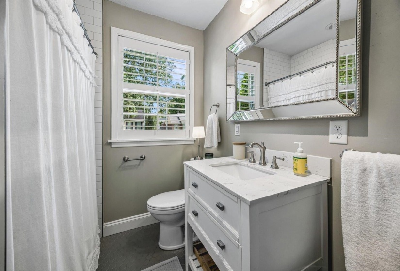 3781 SWAN RIDGE CIR, Memphis, Tennessee 38122, 3 Bedrooms Bedrooms, 6 Rooms Rooms,2 BathroomsBathrooms,Residential,For Sale,SWAN RIDGE,10224958