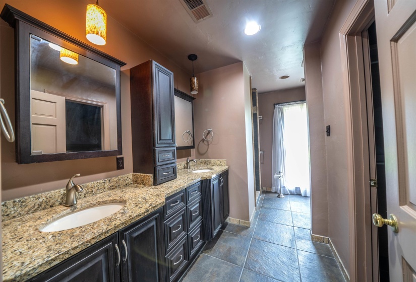 3255 PITTMAN RD, Somerville, Tennessee 38068, 3 Bedrooms Bedrooms, 7 Rooms Rooms,2.1 BathroomsBathrooms,Residential,For Sale,PITTMAN,10224959