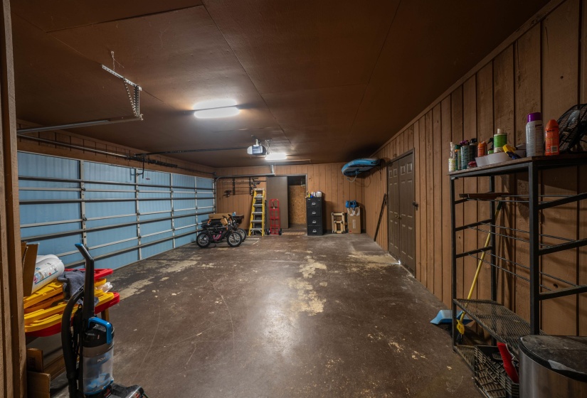 3255 PITTMAN RD, Somerville, Tennessee 38068, 3 Bedrooms Bedrooms, 7 Rooms Rooms,2.1 BathroomsBathrooms,Residential,For Sale,PITTMAN,10224959