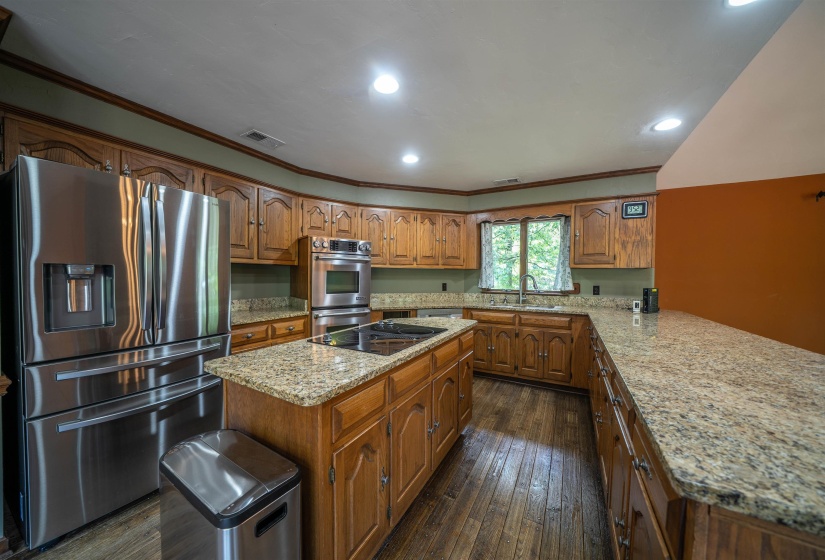 3255 PITTMAN RD, Somerville, Tennessee 38068, 3 Bedrooms Bedrooms, 7 Rooms Rooms,2.1 BathroomsBathrooms,Residential,For Sale,PITTMAN,10224959