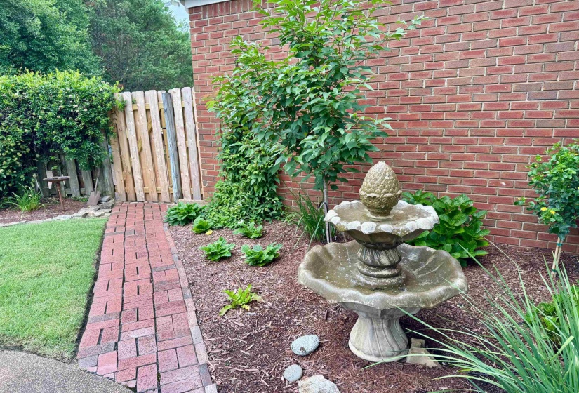 8971 WALNUT LEAF CV, Memphis, Tennessee 38018, 4 Bedrooms Bedrooms, 7 Rooms Rooms,3.1 BathroomsBathrooms,Residential,For Sale,WALNUT LEAF,10224840