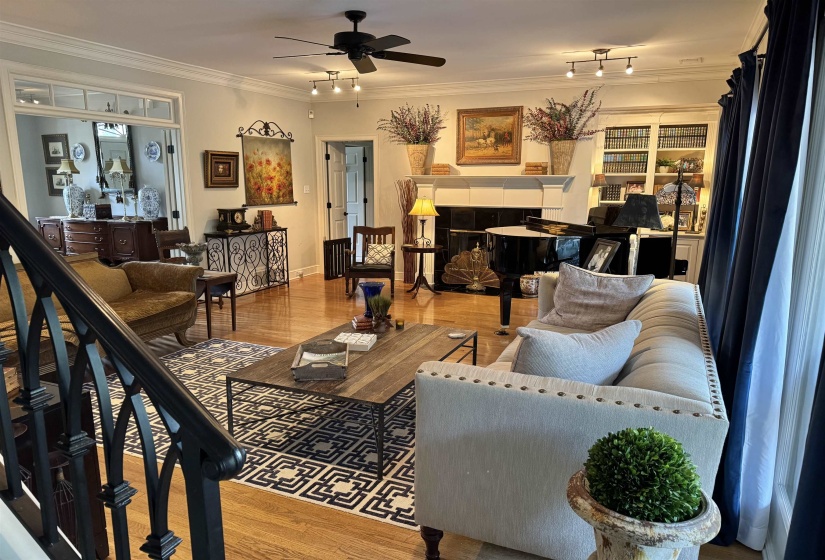 8971 WALNUT LEAF CV, Memphis, Tennessee 38018, 4 Bedrooms Bedrooms, 7 Rooms Rooms,3.1 BathroomsBathrooms,Residential,For Sale,WALNUT LEAF,10224840