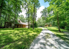 6355 JERNIGAN RD, Somerville, Tennessee 38068, 5 Bedrooms Bedrooms, 9 Rooms Rooms,3 BathroomsBathrooms,Residential,For Sale,JERNIGAN,10224961