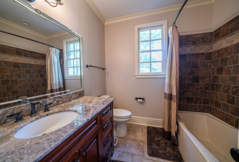 6355 JERNIGAN RD, Somerville, Tennessee 38068, 5 Bedrooms Bedrooms, 9 Rooms Rooms,3 BathroomsBathrooms,Residential,For Sale,JERNIGAN,10224961