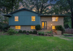 1767 POPLAR ESTATES PKY, Germantown, Tennessee 38138, 5 Bedrooms Bedrooms, 10 Rooms Rooms,3 BathroomsBathrooms,Residential,For Sale,POPLAR ESTATES,10224970