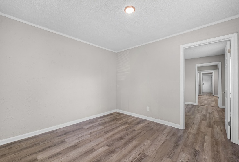 1621 OAKWOOD ST, Memphis, Tennessee 38108, 2 Bedrooms Bedrooms, ,1 BathroomBathrooms,Duplexes,For Sale,OAKWOOD,10224990