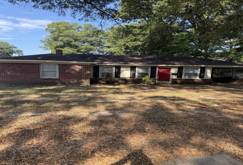 1257 PERKINS RD, Memphis, Tennessee 38117, 4 Bedrooms Bedrooms, 7 Rooms Rooms,2 BathroomsBathrooms,Rental Properties,For Sale,PERKINS,10224982