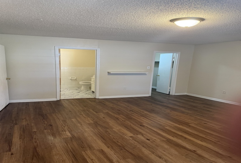 1257 PERKINS RD, Memphis, Tennessee 38117, 4 Bedrooms Bedrooms, 7 Rooms Rooms,2 BathroomsBathrooms,Rental Properties,For Sale,PERKINS,10224982