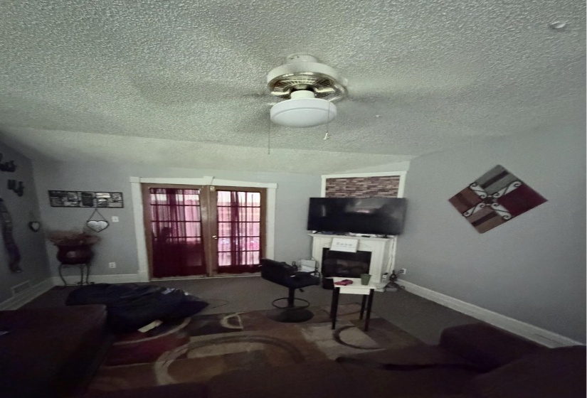 196 TURNER LN, Covington, Tennessee 38019, 3 Bedrooms Bedrooms, 8 Rooms Rooms,2 BathroomsBathrooms,Residential,For Sale,TURNER,10224972