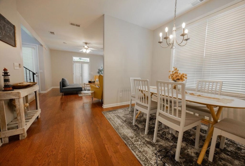 1387 ISLAND PL, Memphis, Tennessee 38103, 3 Bedrooms Bedrooms, 6 Rooms Rooms,2.1 BathroomsBathrooms,Residential,For Sale,ISLAND,10224973