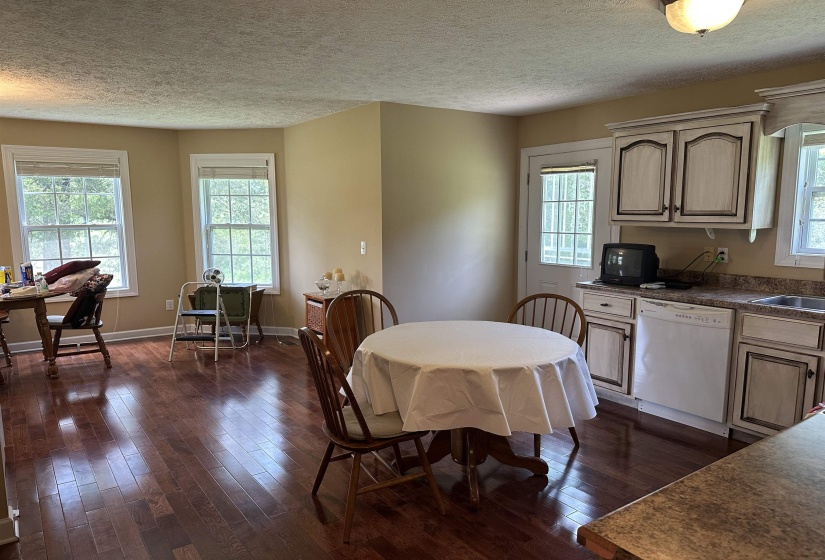 51 KASON DR, Stantonville, Tennessee 38379-5133, 3 Bedroom Bedrooms, 9 Room Rooms,2 BathroomBathrooms,Residential,For Sale,KASON,0,10224975
