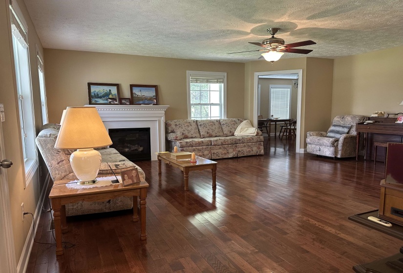 51 KASON DR, Stantonville, Tennessee 38379-5133, 3 Bedroom Bedrooms, 9 Room Rooms,2 BathroomBathrooms,Residential,For Sale,KASON,0,10224975