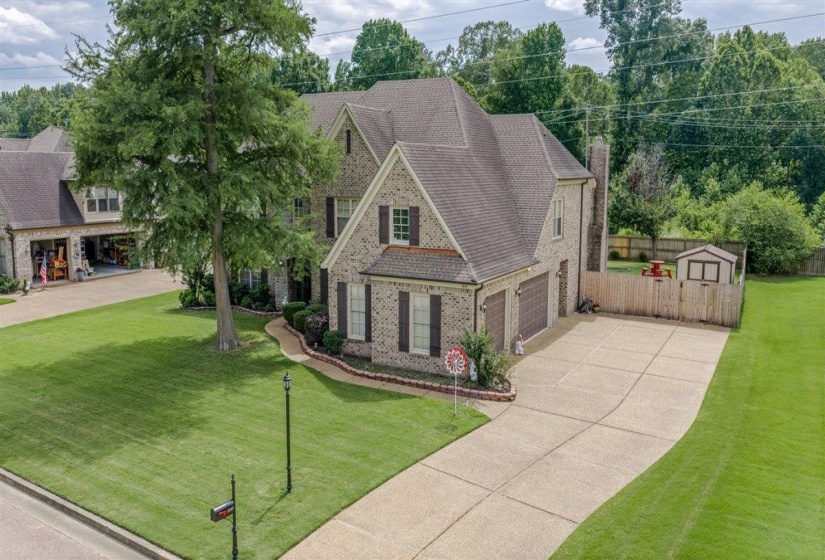 1045 WOODLDAND GLADE CV, Unincorporated, Tennessee 38018, 4 Bedrooms Bedrooms, 11 Rooms Rooms,4.1 BathroomsBathrooms,Residential,For Sale,WOODLDAND GLADE,10224977