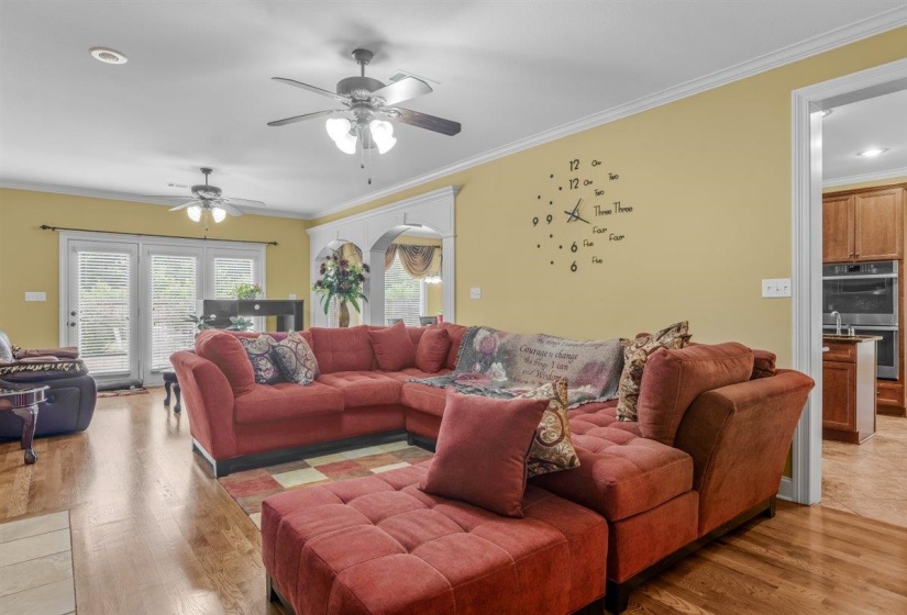1045 WOODLDAND GLADE CV, Unincorporated, Tennessee 38018, 4 Bedrooms Bedrooms, 11 Rooms Rooms,4.1 BathroomsBathrooms,Residential,For Sale,WOODLDAND GLADE,10224977