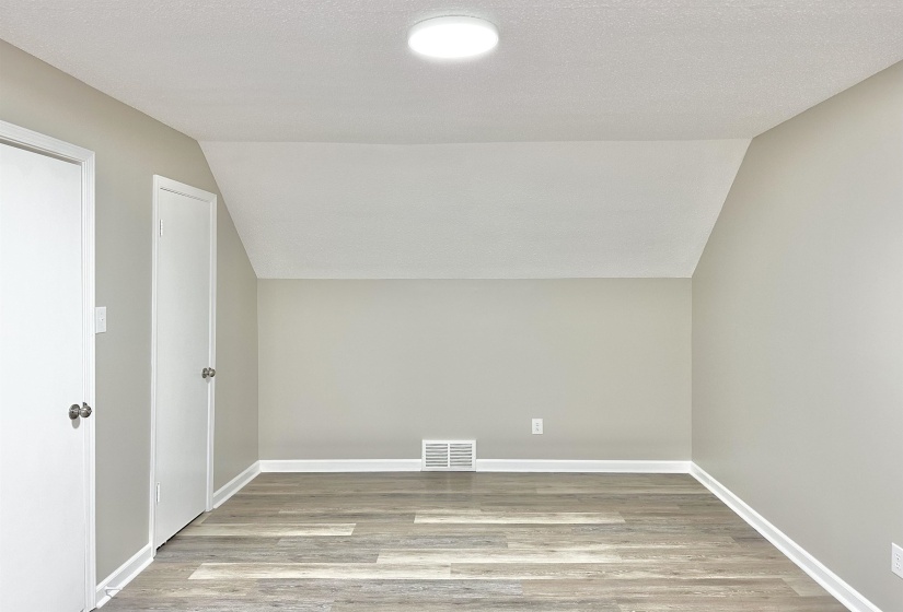 4376 COLEMAN RD, Memphis, Tennessee 38128, 4 Bedrooms Bedrooms, 7 Rooms Rooms,2 BathroomsBathrooms,Residential,For Sale,COLEMAN,10224995