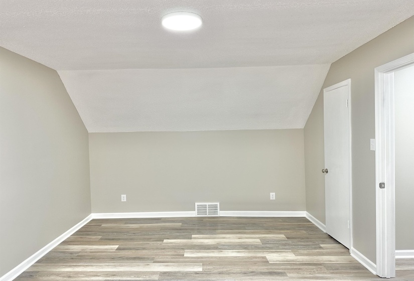 4376 COLEMAN RD, Memphis, Tennessee 38128, 4 Bedrooms Bedrooms, 7 Rooms Rooms,2 BathroomsBathrooms,Residential,For Sale,COLEMAN,10224995