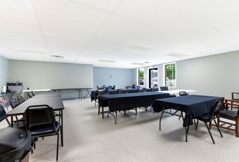 622 MARKET ST, Bolivar, Tennessee 38008-2241, ,Commercial/industrial,For Sale,MARKET,10225002