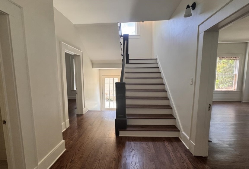 264 MCNEIL ST, Memphis, Tennessee 38112, 6 Bedrooms Bedrooms, 10 Rooms Rooms,3 BathroomsBathrooms,Rental Properties,For Sale,MCNEIL,10225026