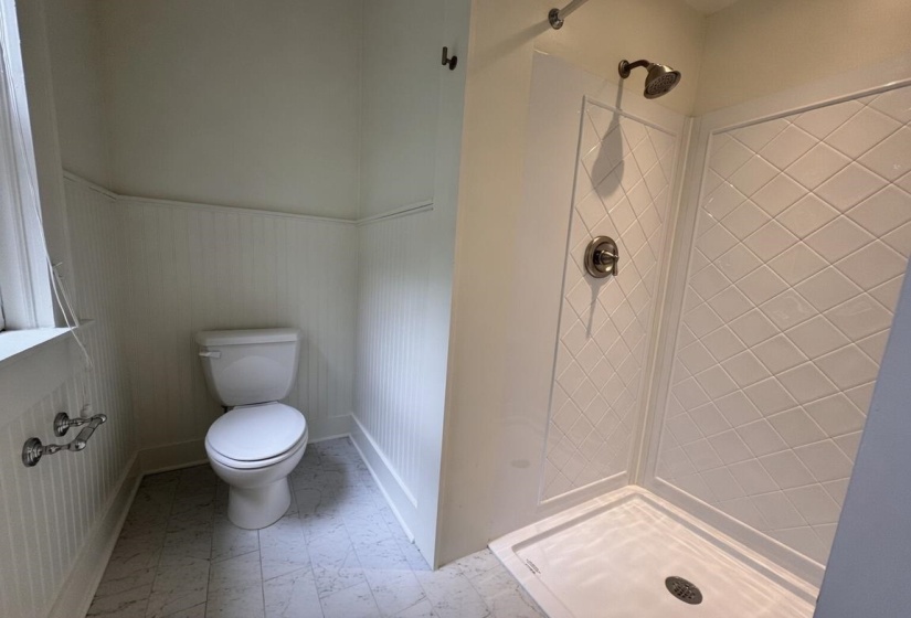 264 MCNEIL ST, Memphis, Tennessee 38112, 6 Bedrooms Bedrooms, 10 Rooms Rooms,3 BathroomsBathrooms,Rental Properties,For Sale,MCNEIL,10225026