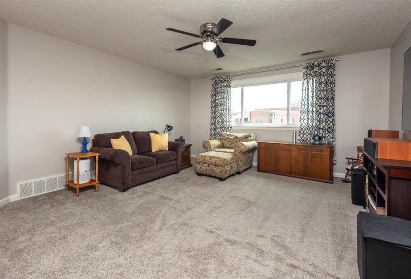 1196 TUSCUMBIA RD, Collierville, Tennessee 38017, 5 Bedrooms Bedrooms, 10 Rooms Rooms,4 BathroomsBathrooms,Residential,For Sale,TUSCUMBIA,10217461