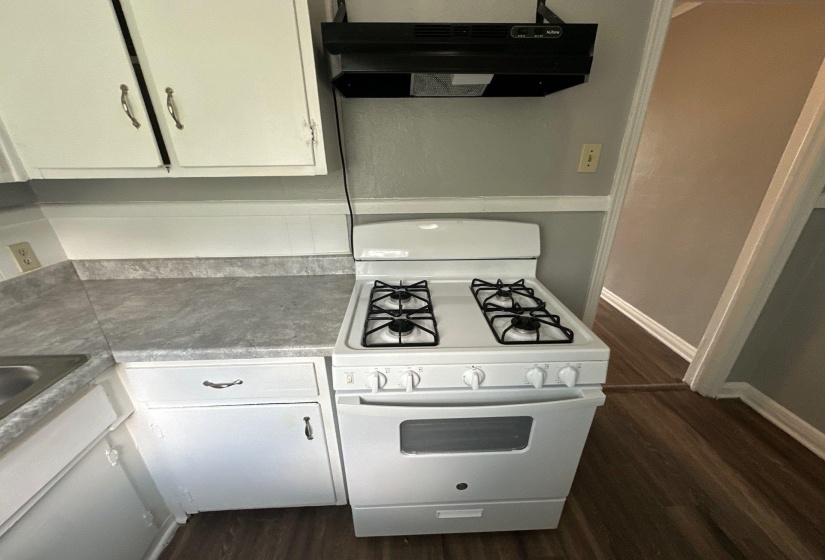 3077 BEAUMONT AVE, Memphis, Tennessee 38114, 2 Bedrooms Bedrooms, 4 Rooms Rooms,1 BathroomBathrooms,Residential,For Sale,BEAUMONT,10225005