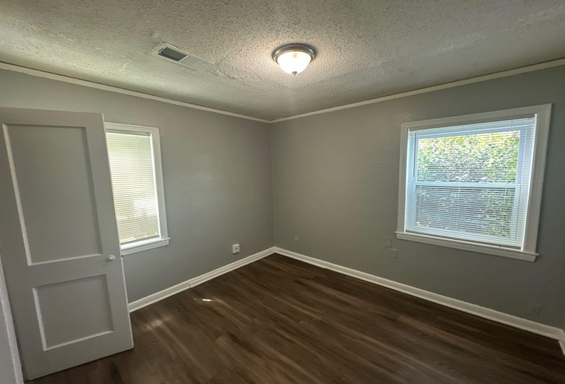 3077 BEAUMONT AVE, Memphis, Tennessee 38114, 2 Bedrooms Bedrooms, 4 Rooms Rooms,1 BathroomBathrooms,Residential,For Sale,BEAUMONT,10225005