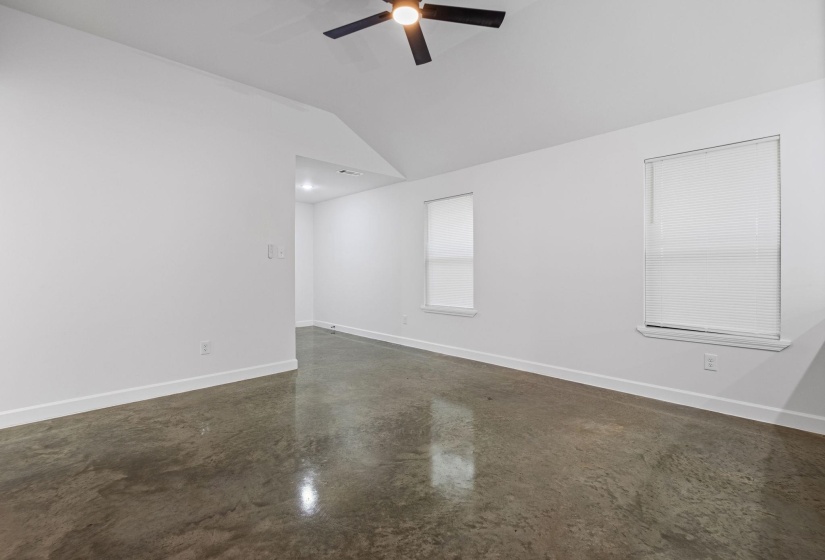 720 LIPFORD ST, Memphis, Tennessee 38112, 4 Bedrooms Bedrooms, 6 Rooms Rooms,2 BathroomsBathrooms,Residential,For Sale,LIPFORD,10225007