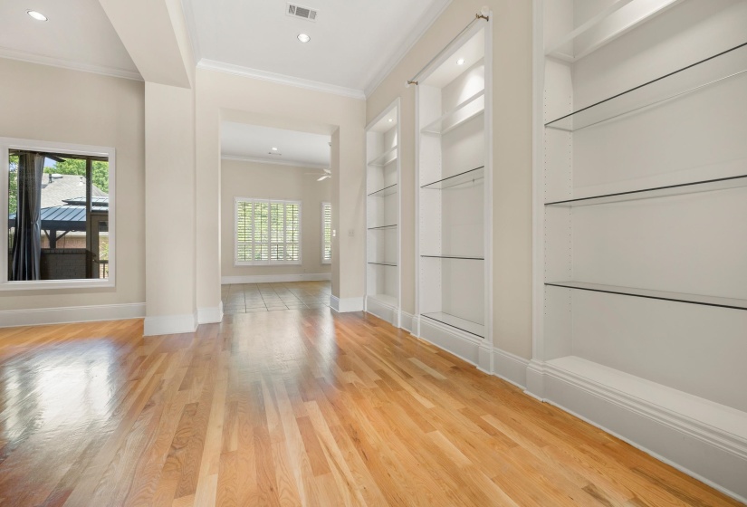 Walk in closet