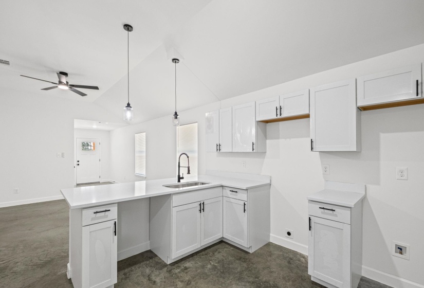 848 BRANDYWINE BLVD, Memphis, Tennessee 38127, 4 Bedrooms Bedrooms, 6 Rooms Rooms,2 BathroomsBathrooms,Residential,For Sale,BRANDYWINE,10225010