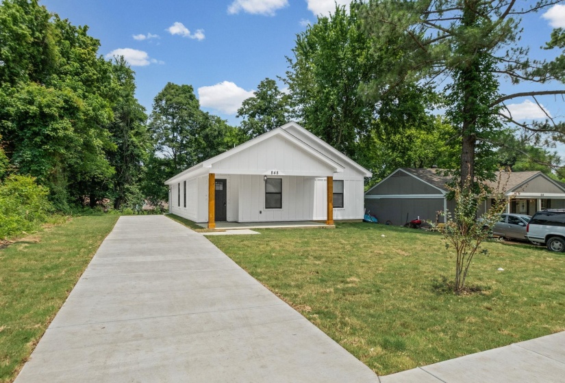 848 BRANDYWINE BLVD, Memphis, Tennessee 38127, 4 Bedrooms Bedrooms, 6 Rooms Rooms,2 BathroomsBathrooms,Residential,For Sale,BRANDYWINE,10225010