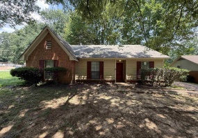 6420 SAGINAW RD, Memphis, Tennessee 38134, 3 Bedrooms Bedrooms, 5 Rooms Rooms,2 BathroomsBathrooms,Residential,For Sale,SAGINAW,10225015