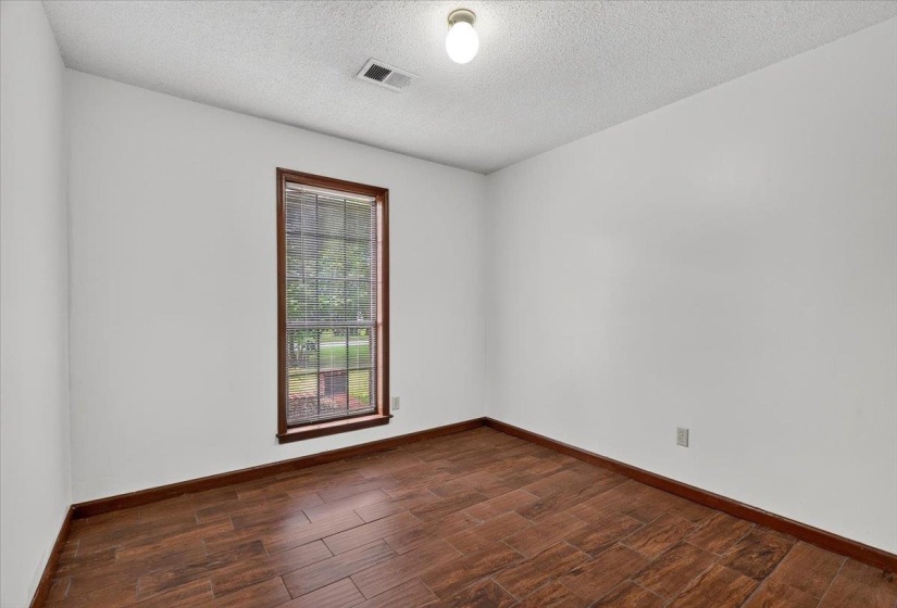 6561 FALLING TREE DR, Memphis, Tennessee 38141, 3 Bedrooms Bedrooms, 6 Rooms Rooms,2 BathroomsBathrooms,Residential,For Sale,FALLING TREE,10225016