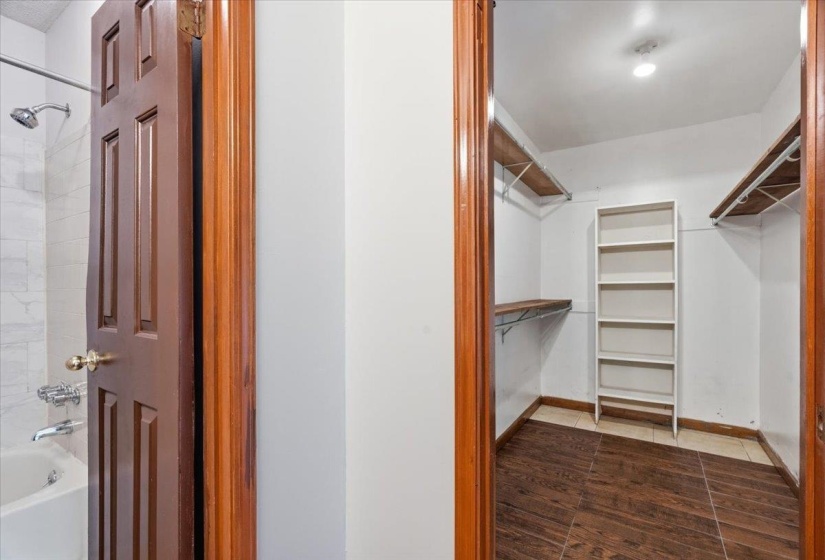6561 FALLING TREE DR, Memphis, Tennessee 38141, 3 Bedrooms Bedrooms, 6 Rooms Rooms,2 BathroomsBathrooms,Residential,For Sale,FALLING TREE,10225016