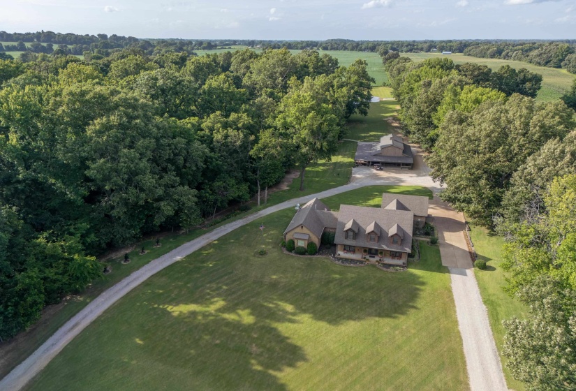 584 BARNETT HALL RD, Unincorporated, Tennessee 38019, 4 Bedrooms Bedrooms, 12 Rooms Rooms,3 BathroomsBathrooms,Residential,For Sale,BARNETT HALL,10225017