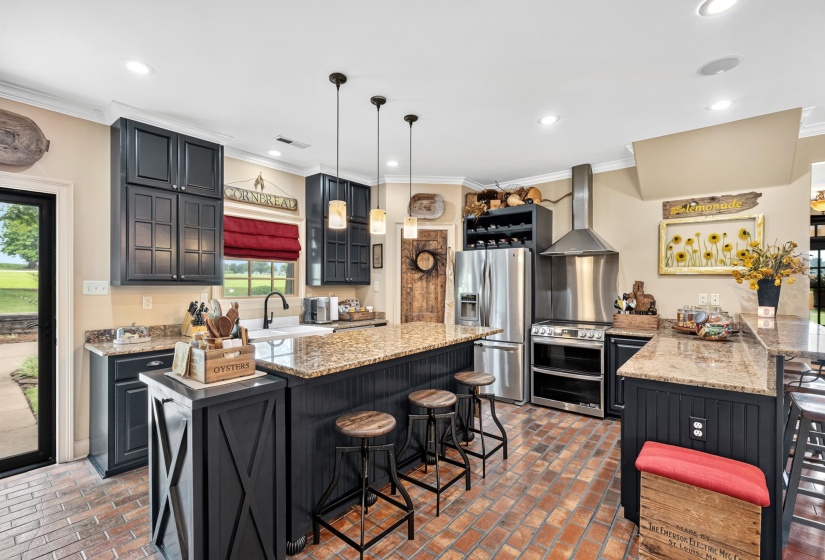 584 BARNETT HALL RD, Unincorporated, Tennessee 38019, 4 Bedrooms Bedrooms, 12 Rooms Rooms,3 BathroomsBathrooms,Residential,For Sale,BARNETT HALL,10225017