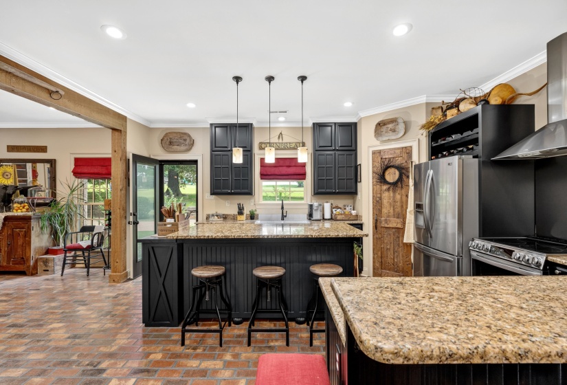 584 BARNETT HALL RD, Unincorporated, Tennessee 38019, 4 Bedrooms Bedrooms, 12 Rooms Rooms,3 BathroomsBathrooms,Residential,For Sale,BARNETT HALL,10225017