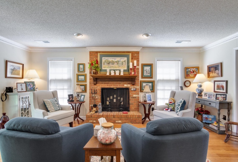 Great entertaining area with fireplace.