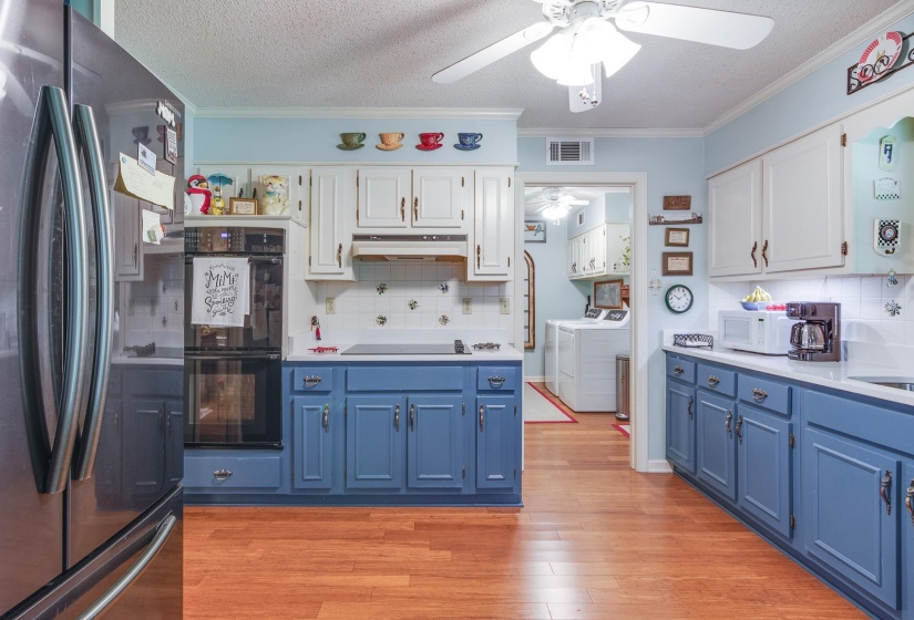 139 WALNUT BEND RD, Memphis, Tennessee 38018, 5 Bedrooms Bedrooms, 9 Rooms Rooms,2.1 BathroomsBathrooms,Residential,For Sale,WALNUT BEND,10225021