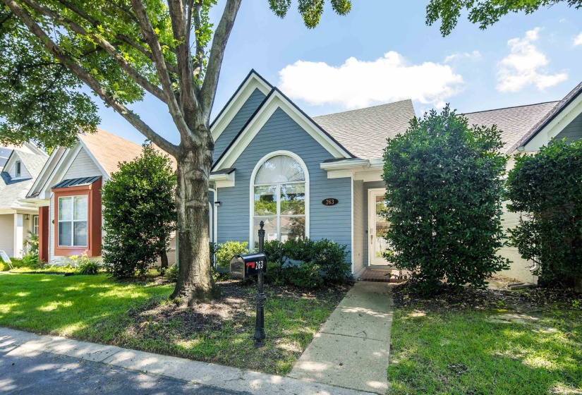 263 ISLAND VILLAGE DR, Memphis, Tennessee 38103, 3 Bedrooms Bedrooms, 5 Rooms Rooms,2 BathroomsBathrooms,Residential,For Sale,ISLAND VILLAGE,10225031