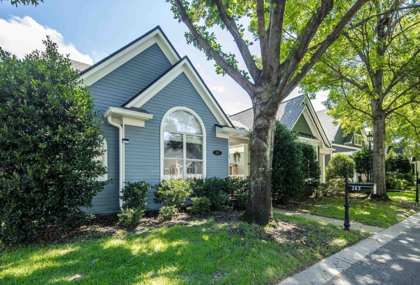 263 ISLAND VILLAGE DR, Memphis, Tennessee 38103, 3 Bedrooms Bedrooms, 5 Rooms Rooms,2 BathroomsBathrooms,Residential,For Sale,ISLAND VILLAGE,10225031