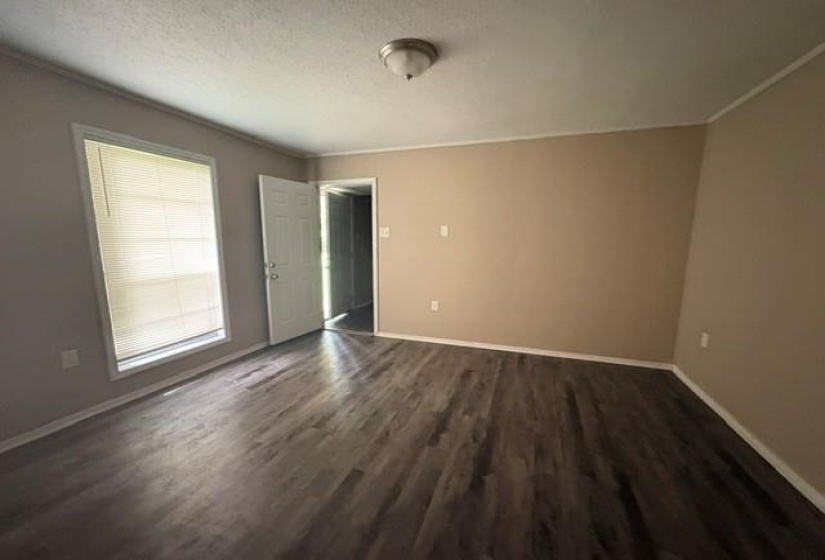 5267 BROKEN OAK DR, Memphis, Tennessee 38127, 3 Bedrooms Bedrooms, 6 Rooms Rooms,1 BathroomBathrooms,Rental Properties,For Sale,BROKEN OAK,10225050